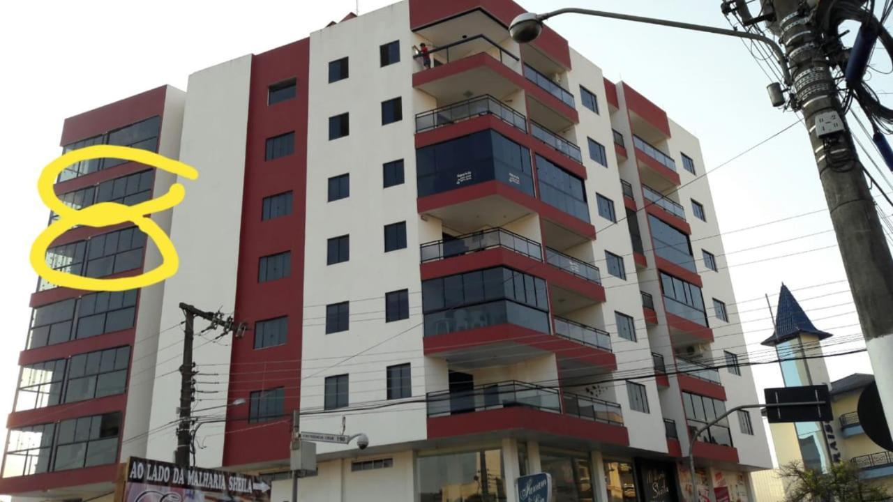 Apartamentos Ed London, Na Av Principal A Poucos Passos Das Termas 피라투바 외부 사진