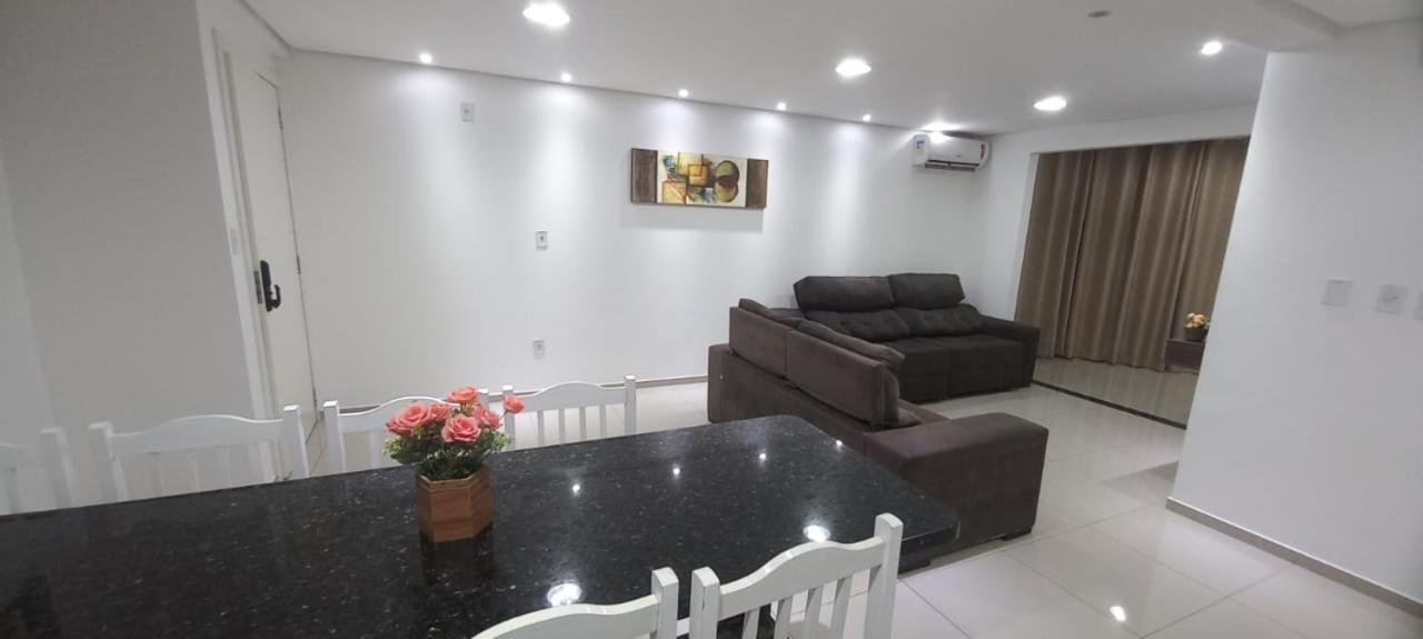 Apartamentos Ed London, Na Av Principal A Poucos Passos Das Termas 피라투바 외부 사진