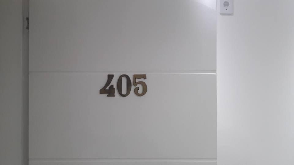 Apartamentos Ed London, Na Av Principal A Poucos Passos Das Termas 피라투바 외부 사진